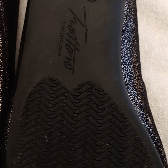 Trotter Loafers - Picture 5 of 7